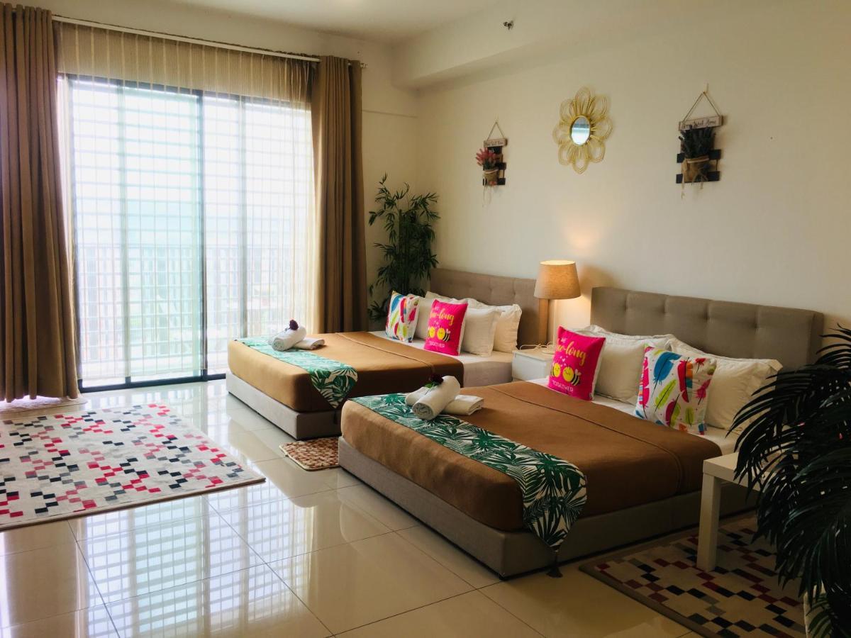 D'Gunduls Homestay Studio By Dgh I-City Shah Alam Ngoại thất bức ảnh
