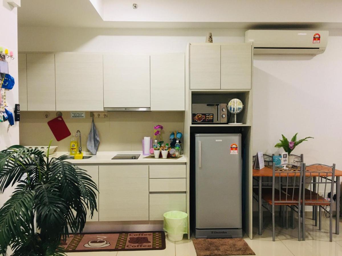 D'Gunduls Homestay Studio By Dgh I-City Shah Alam Ngoại thất bức ảnh