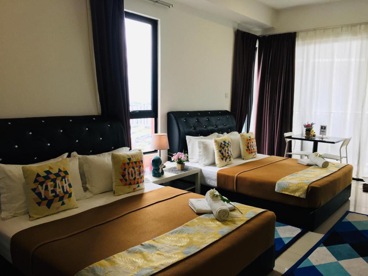D'Gunduls Homestay Studio By Dgh I-City Shah Alam Ngoại thất bức ảnh