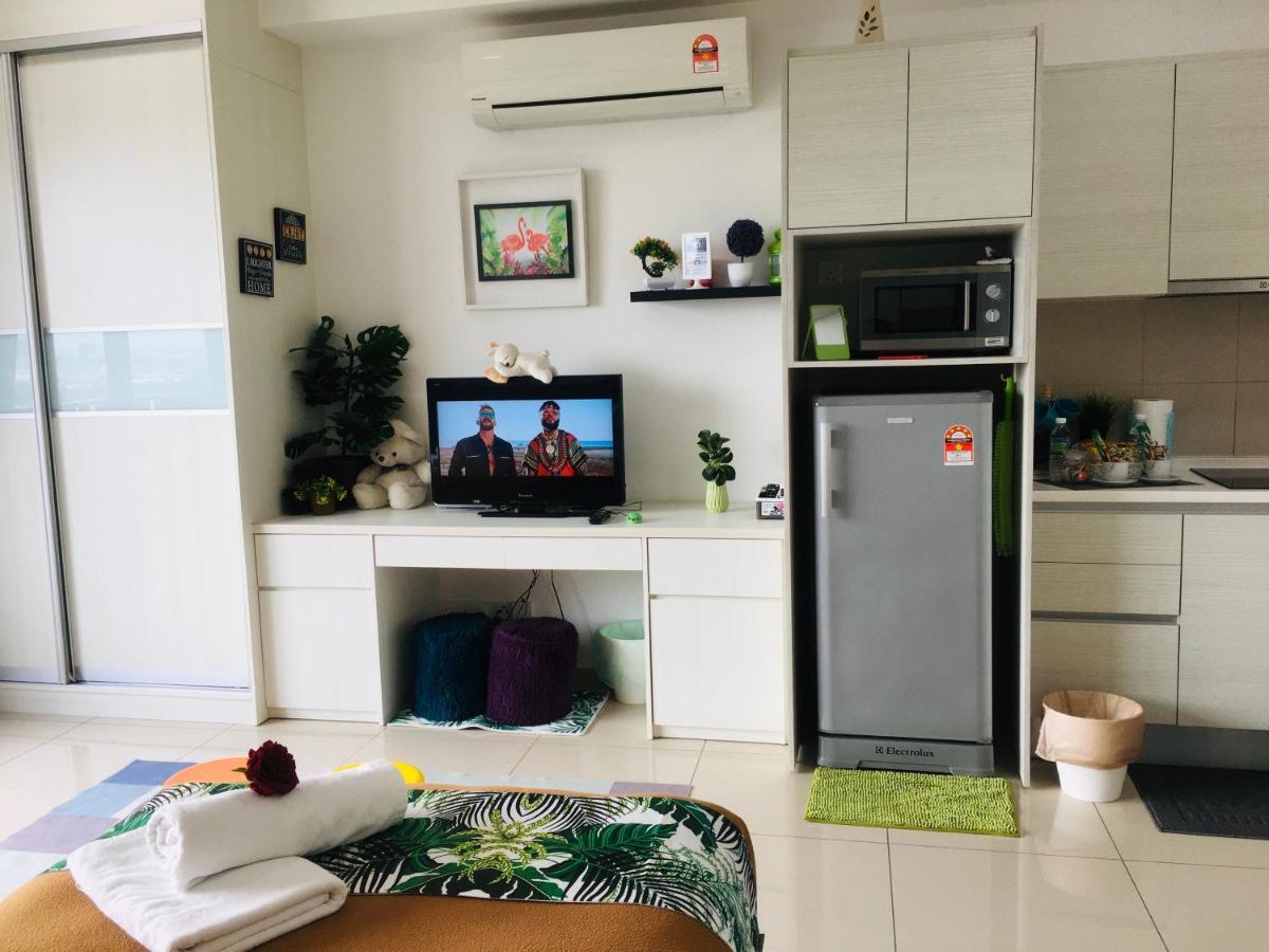 D'Gunduls Homestay Studio By Dgh I-City Shah Alam Ngoại thất bức ảnh