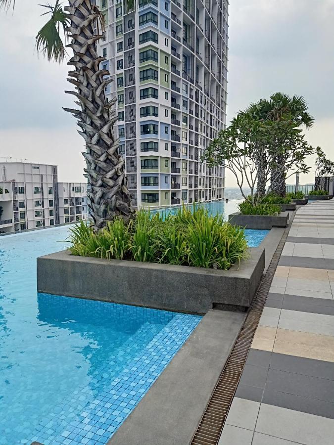 D'Gunduls Homestay Studio By Dgh I-City Shah Alam Ngoại thất bức ảnh