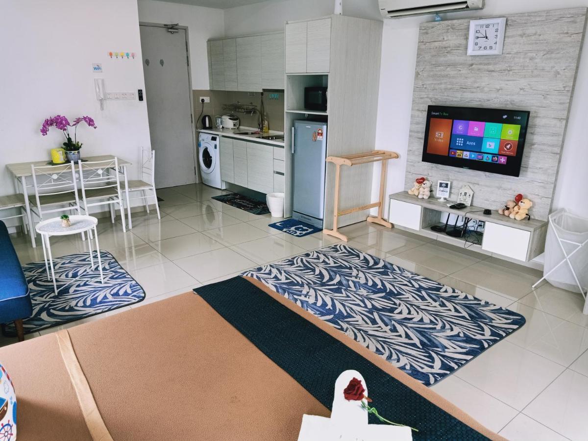 D'Gunduls Homestay Studio By Dgh I-City Shah Alam Ngoại thất bức ảnh