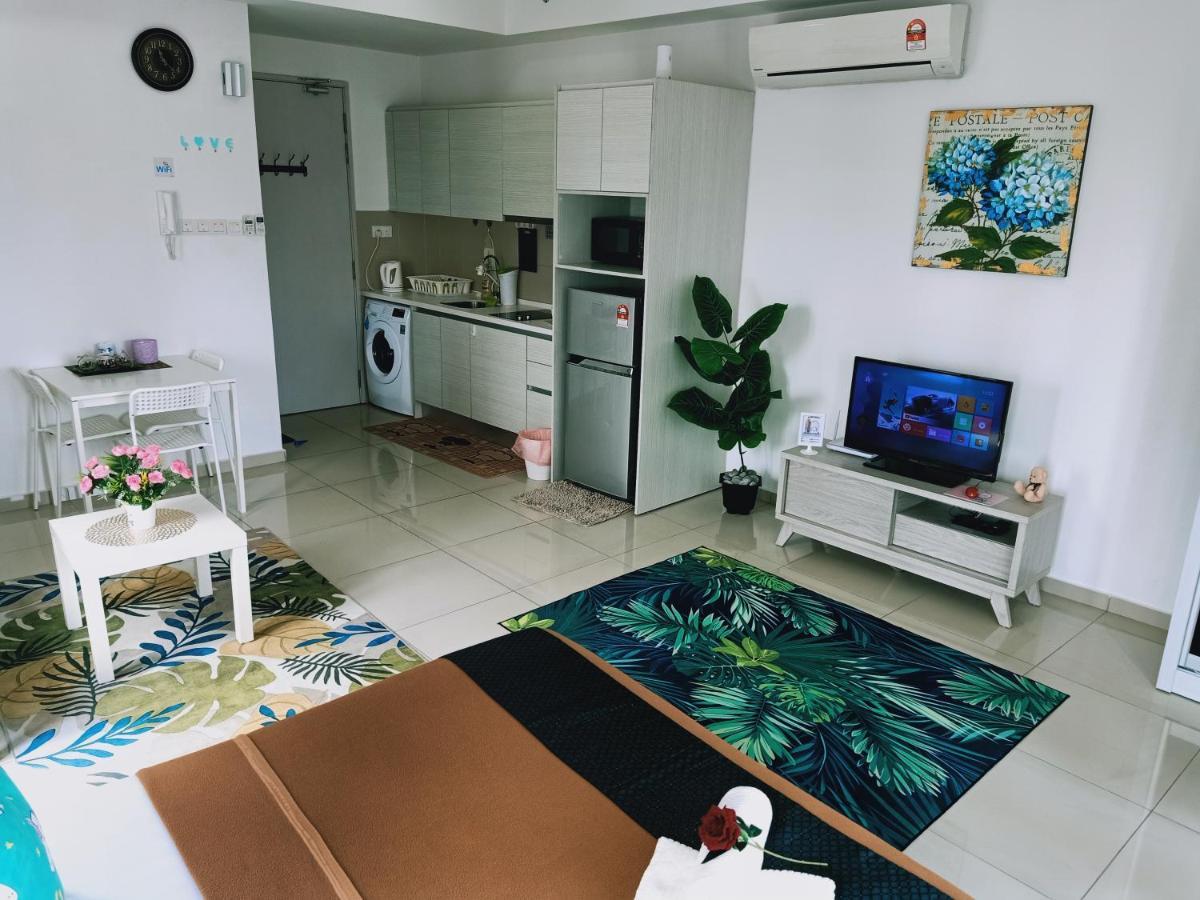 D'Gunduls Homestay Studio By Dgh I-City Shah Alam Ngoại thất bức ảnh