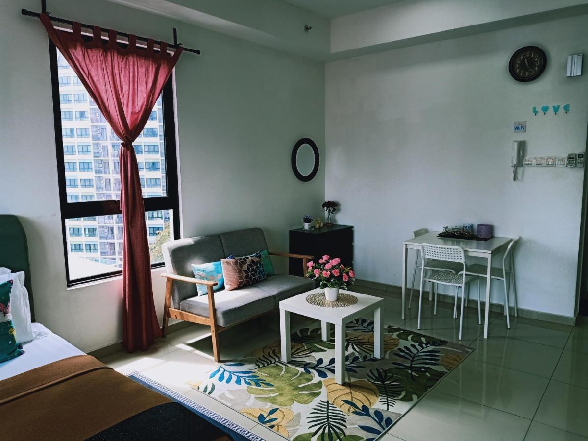 D'Gunduls Homestay Studio By Dgh I-City Shah Alam Ngoại thất bức ảnh