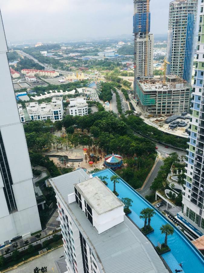 D'Gunduls Homestay Studio By Dgh I-City Shah Alam Ngoại thất bức ảnh