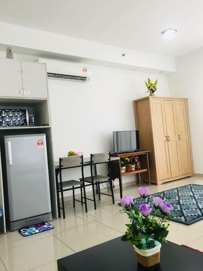 D'Gunduls Homestay Studio By Dgh I-City Shah Alam Ngoại thất bức ảnh