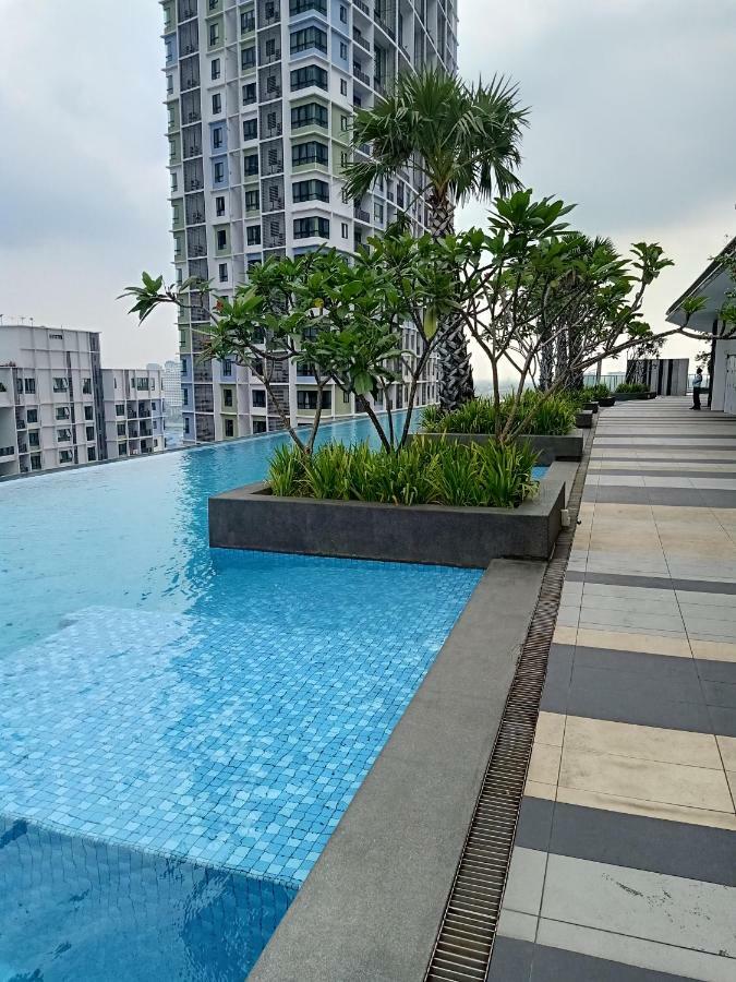 D'Gunduls Homestay Studio By Dgh I-City Shah Alam Ngoại thất bức ảnh