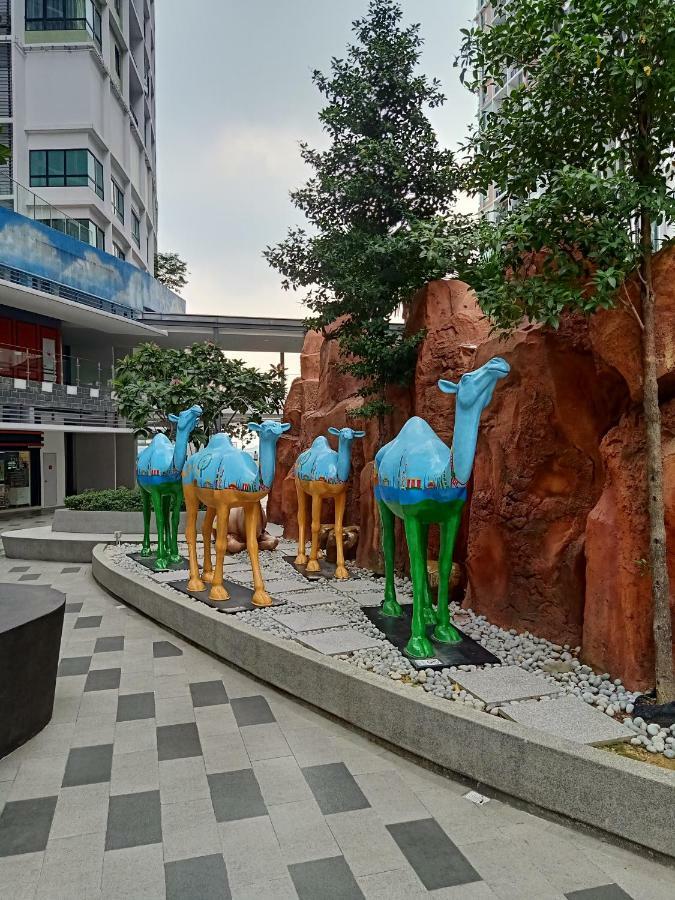 D'Gunduls Homestay Studio By Dgh I-City Shah Alam Ngoại thất bức ảnh